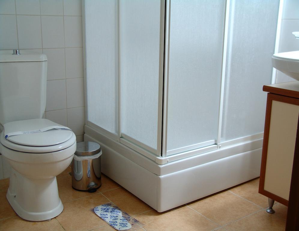 Ayvalik Palas Hotel Szoba fotó