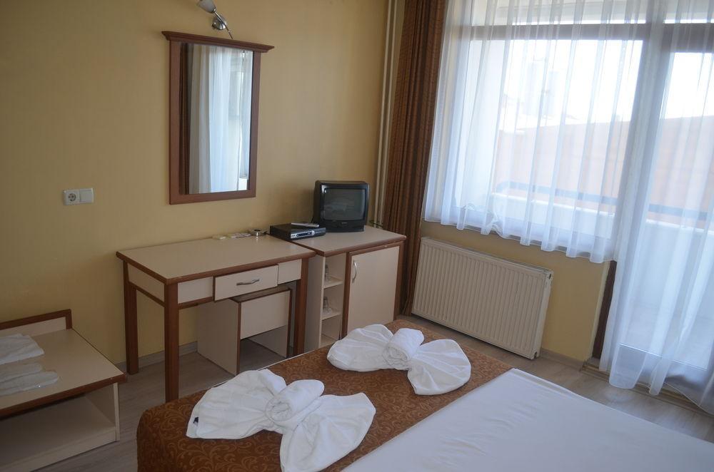 Ayvalik Palas Hotel Kültér fotó