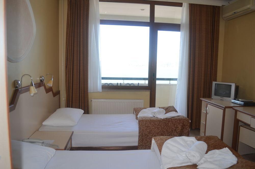 Ayvalik Palas Hotel Kültér fotó