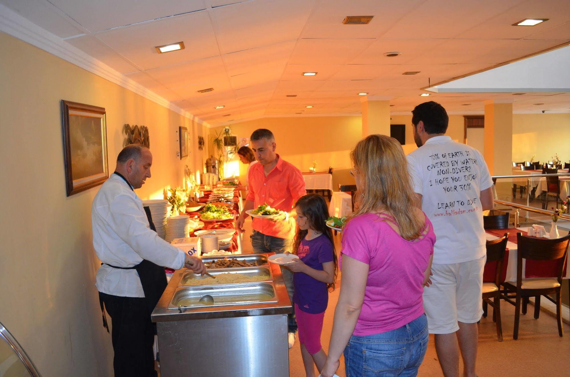 Ayvalik Palas Hotel Kültér fotó